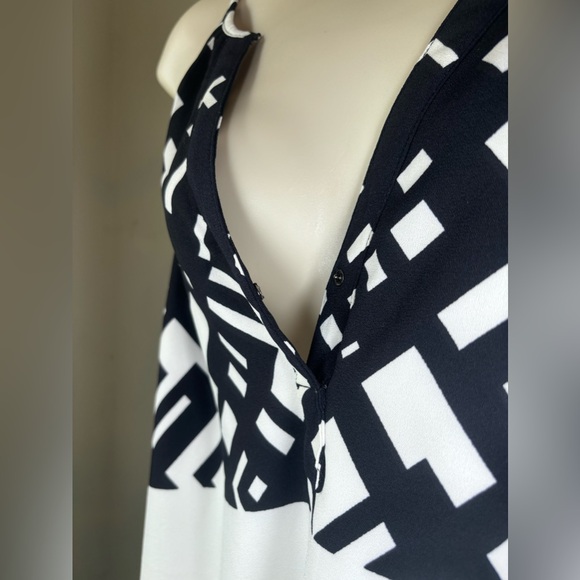 Skies Are Blue Shift Dress Size Medium - Picture 6 of 9